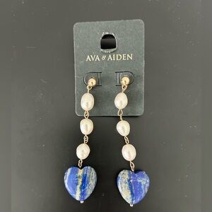 Ava & Aiden pearl drop heart earrings